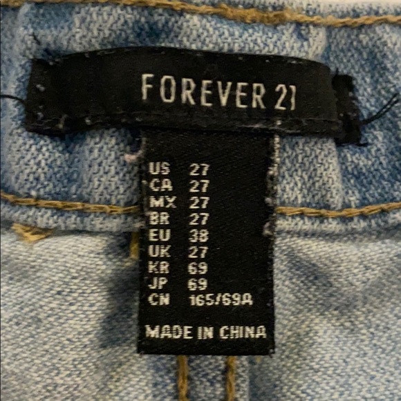 🔥 special clearance 🔥Sexy Forever 21 Distressed Ripped Denim Shorts Sz 27 - Picture 5 of 5